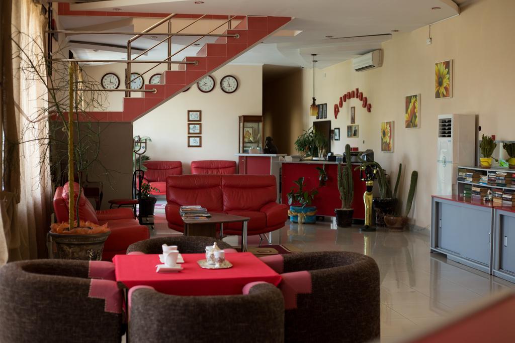 Advantage Hotel Samarcanda Exterior foto
